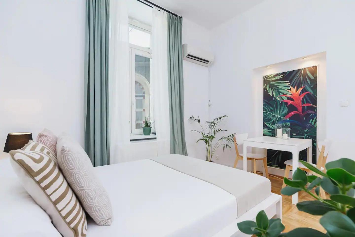 Private Parking - Old Town - Sw Krzyza 16 Street Apartment Krakow Ngoại thất bức ảnh